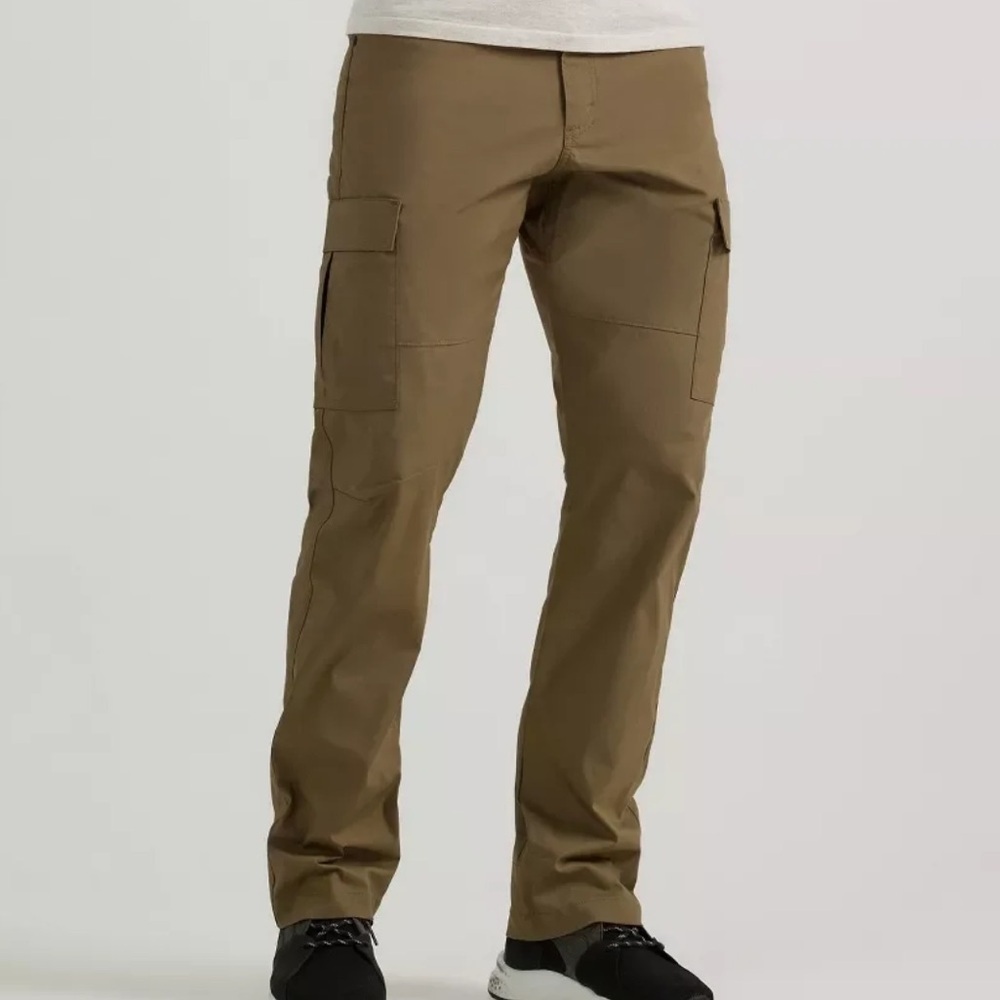 Wrangler ATG Range Cargo Pants Mens Hiking Pants Work Pants 36x32 Green